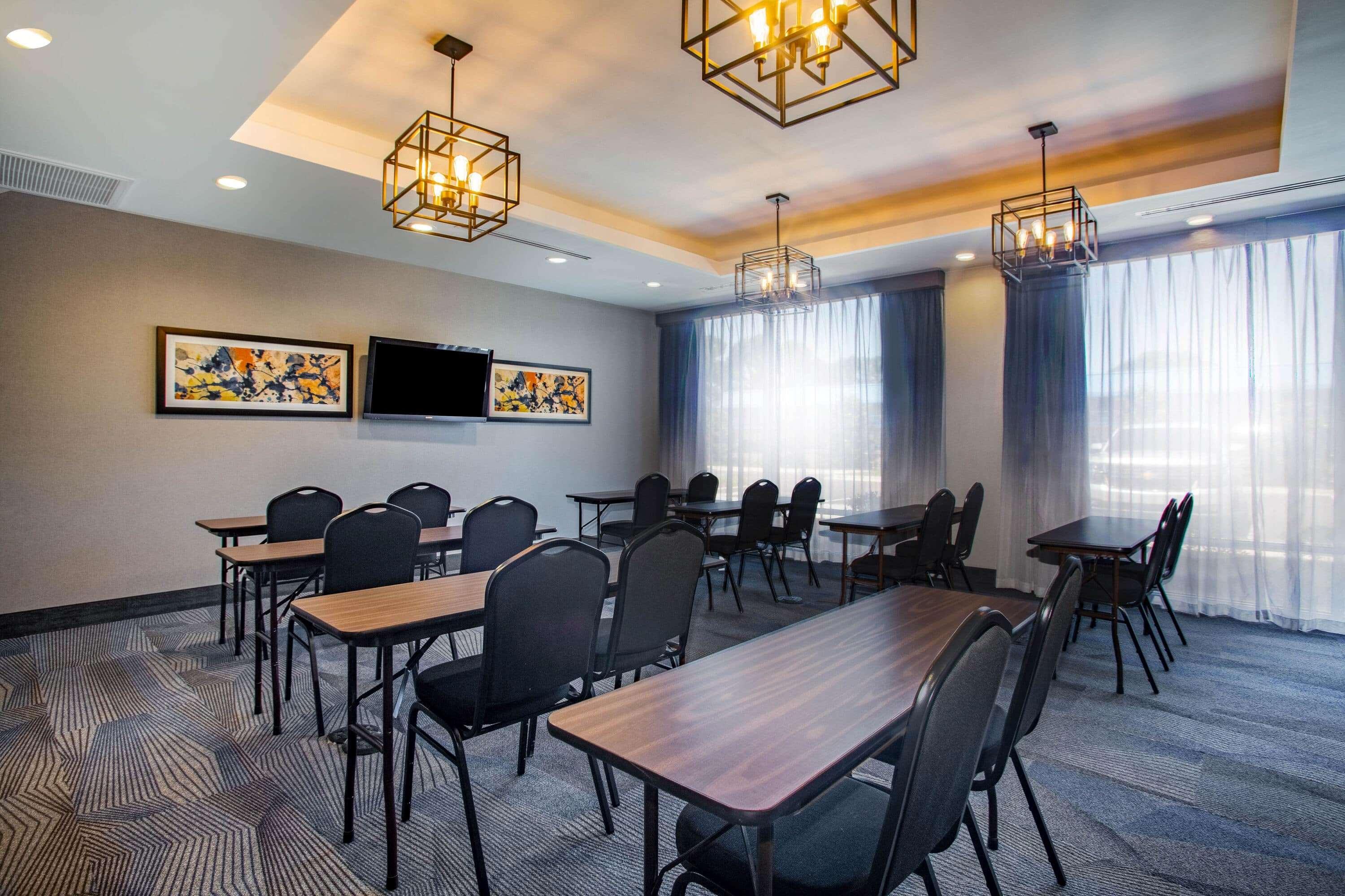 La Quinta Inn & Suites By Wyndham Оксфорд Екстериор снимка