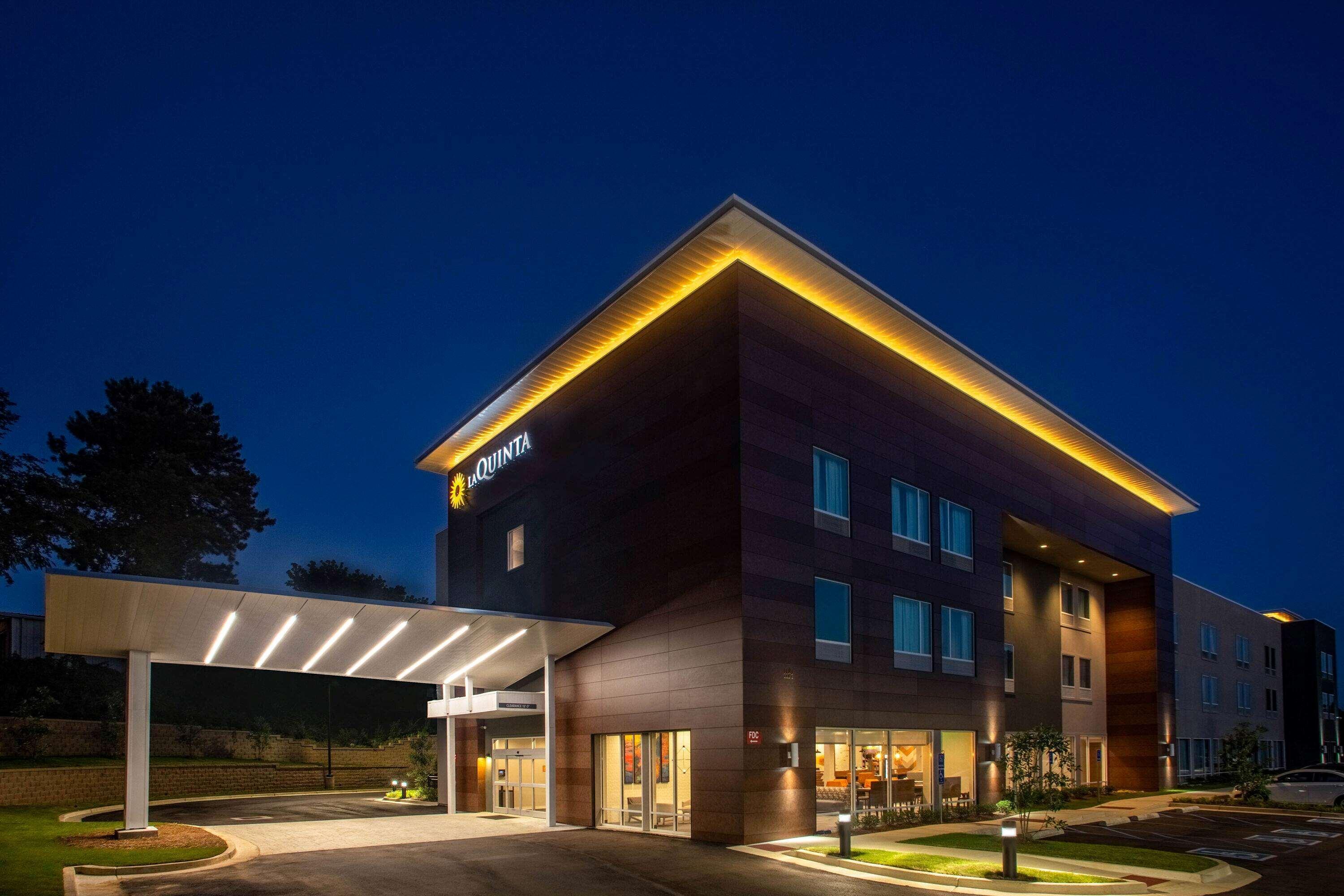 La Quinta Inn & Suites By Wyndham Оксфорд Екстериор снимка