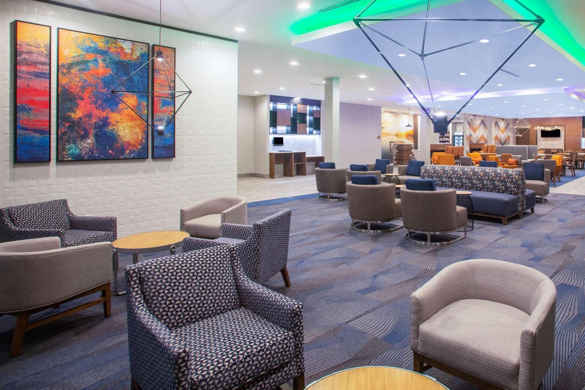 La Quinta Inn & Suites By Wyndham Оксфорд Екстериор снимка